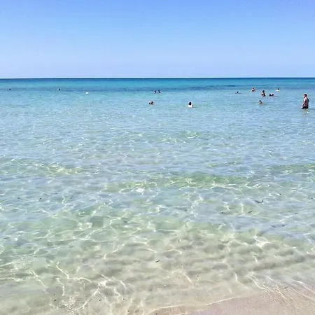 Carolina Villa *