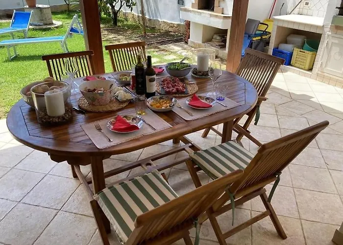 Willa Carolina Torre Specchia Ruggeri